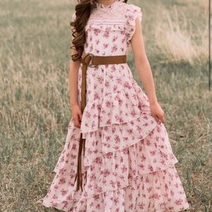 Joyfolie Caroline Dress in a vintage floral